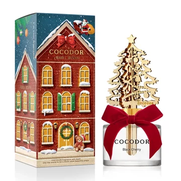 Cocodor Karácsonyfa pálcás aroma diffúzor - Fenyő és Cédrusfa illattal (Cocodor Christmas Joyful Tree Diffuser in Pine & Cedarwood) 200ML
