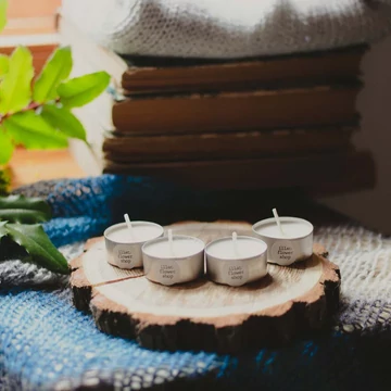 More Light Candle Teamécses 100% natúr szójaviaszból -  4 órás négyféle illatban