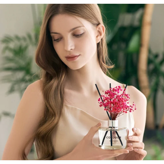 Cocodor Pálcás Virágos Aroma Diffúzor – Rózsa parfüm illattal (Cocodor Flower Diffuser Rose Perfume Fragrance) 120ML