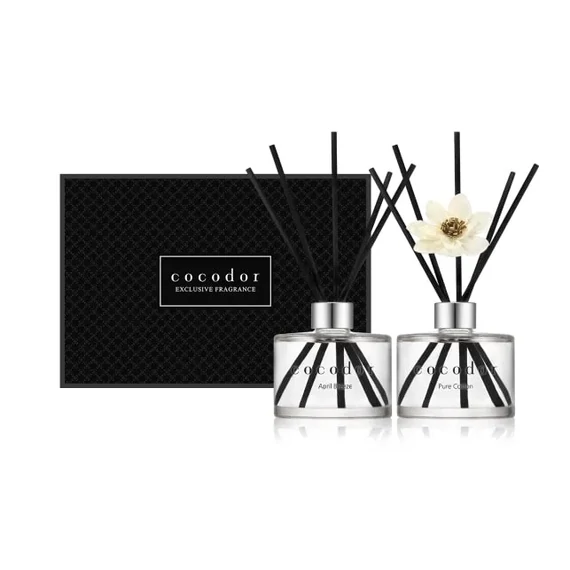 Cocodor ajándékcsomag Tavaszi szellő és tiszta pamut illattal (Cocodor Gift Set/ April Breeze + Pure Cotton) 2x200ML - – Luxus Otthoni Illatosító