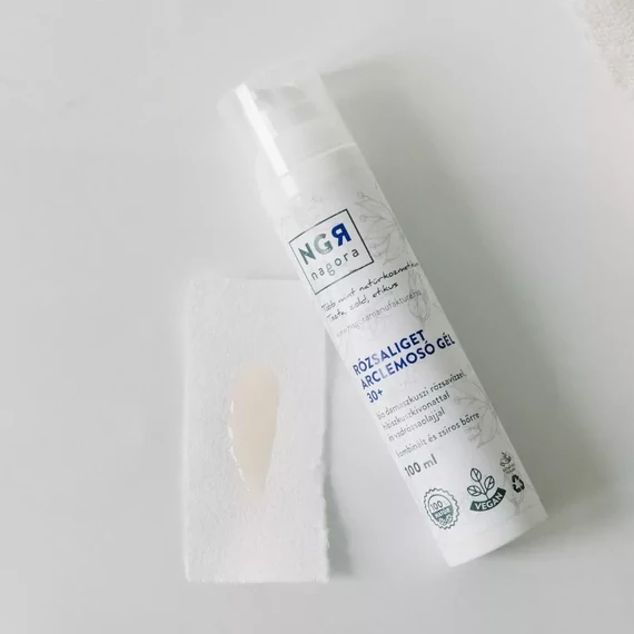 NGR Nagora Rózsaliget AHA gyümölcssavas kíméletes arclemosó gél  kombinált és zsíros bőrre 30+ 100ml