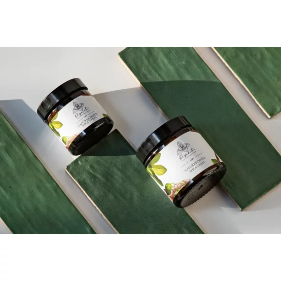 Piperita Natúr kézkrém shea vajjal E-Vitaminnal és Panthenollal 60 ML / 120ML